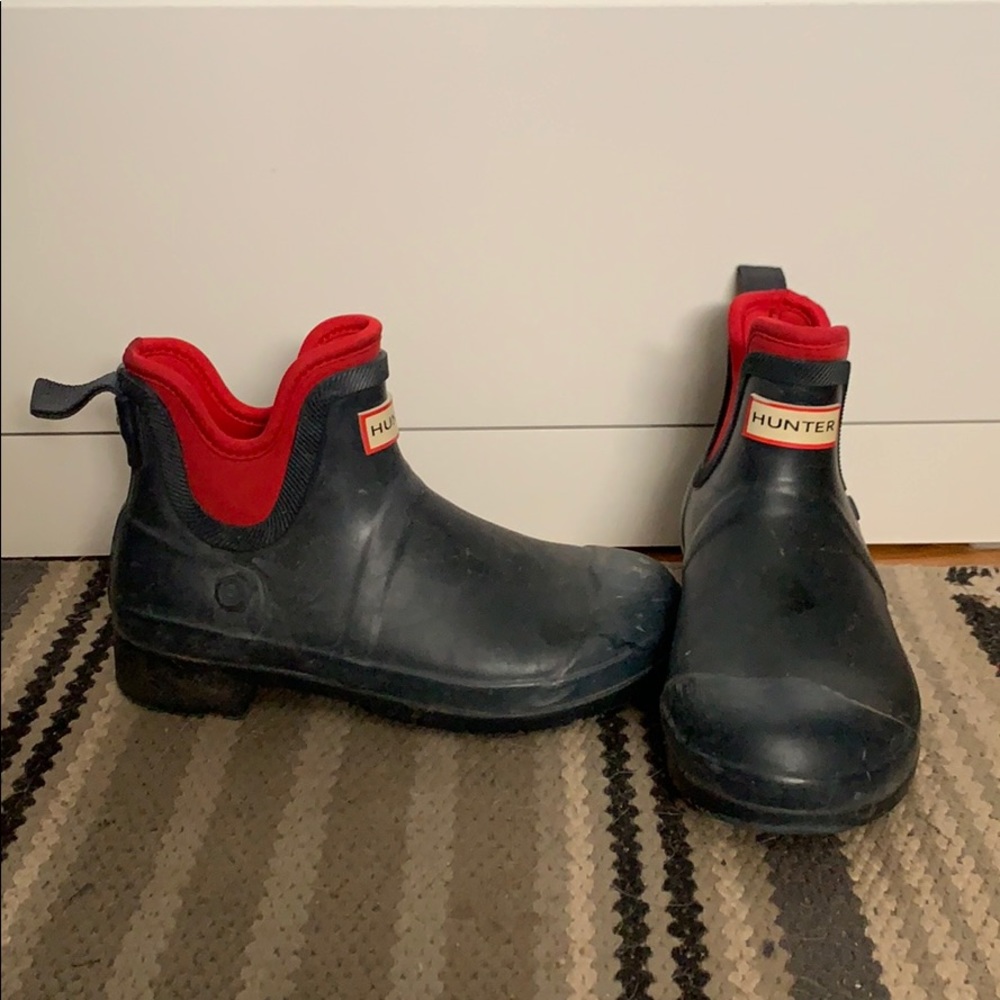Hunter x Target navy/red boots